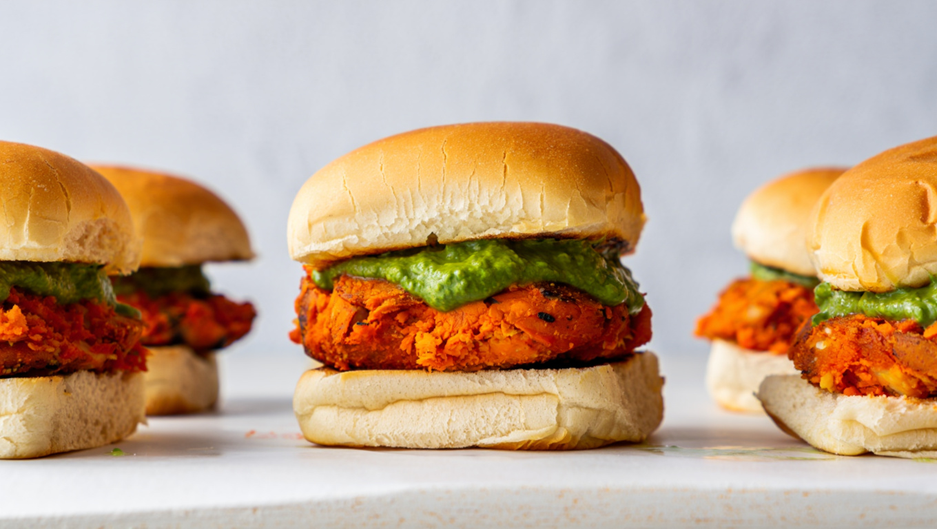 Spiced Tandoori Chicken Burgers