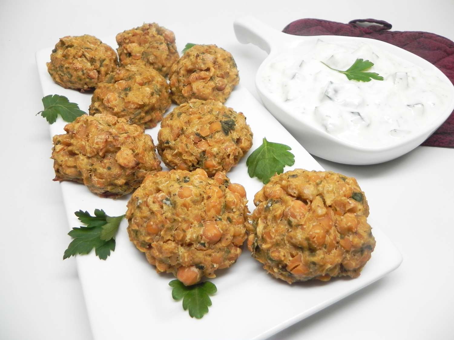 Spicy Baked Falafel with Yogurt Sauce