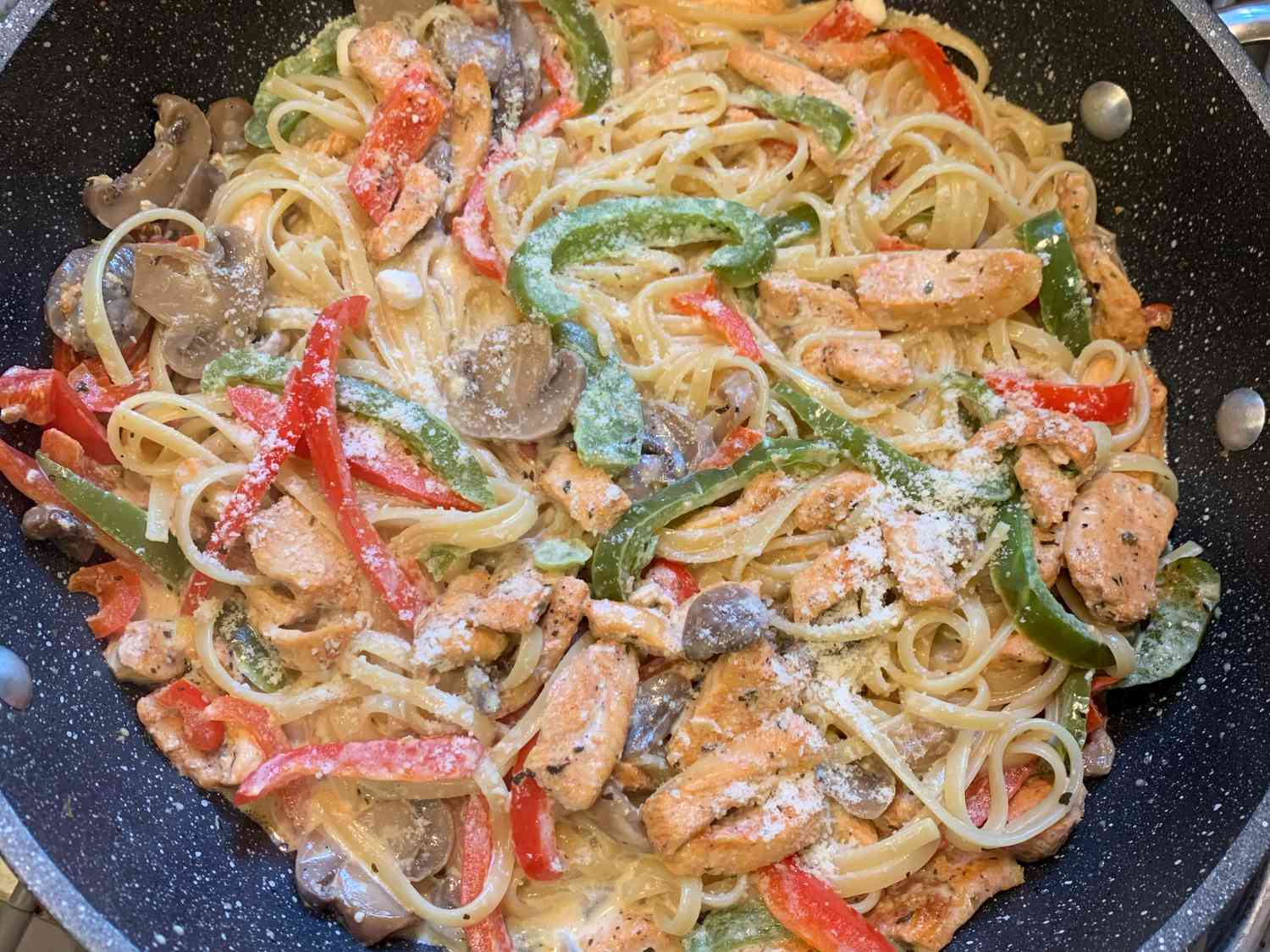 Spicy Cajun Chicken Pasta
