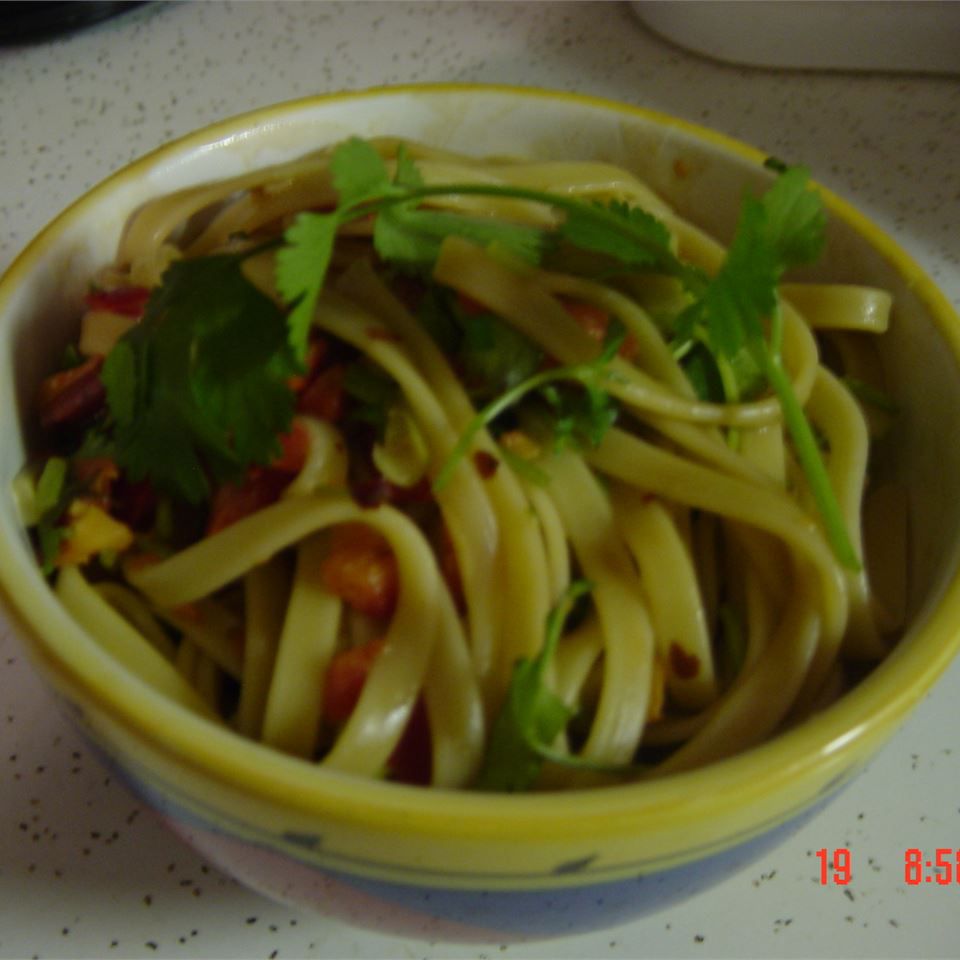 Spicy Peanut Chinese Pasta Salad