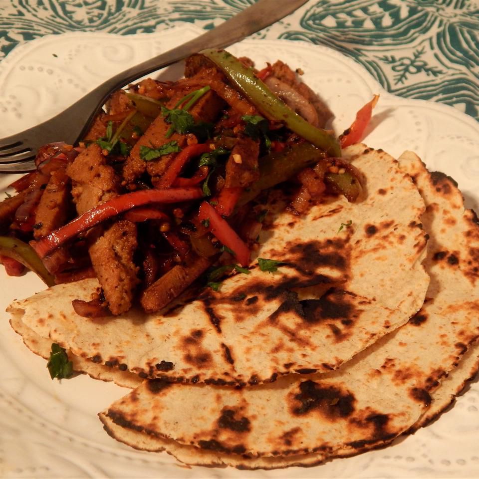Spicy Seitan Fajitas