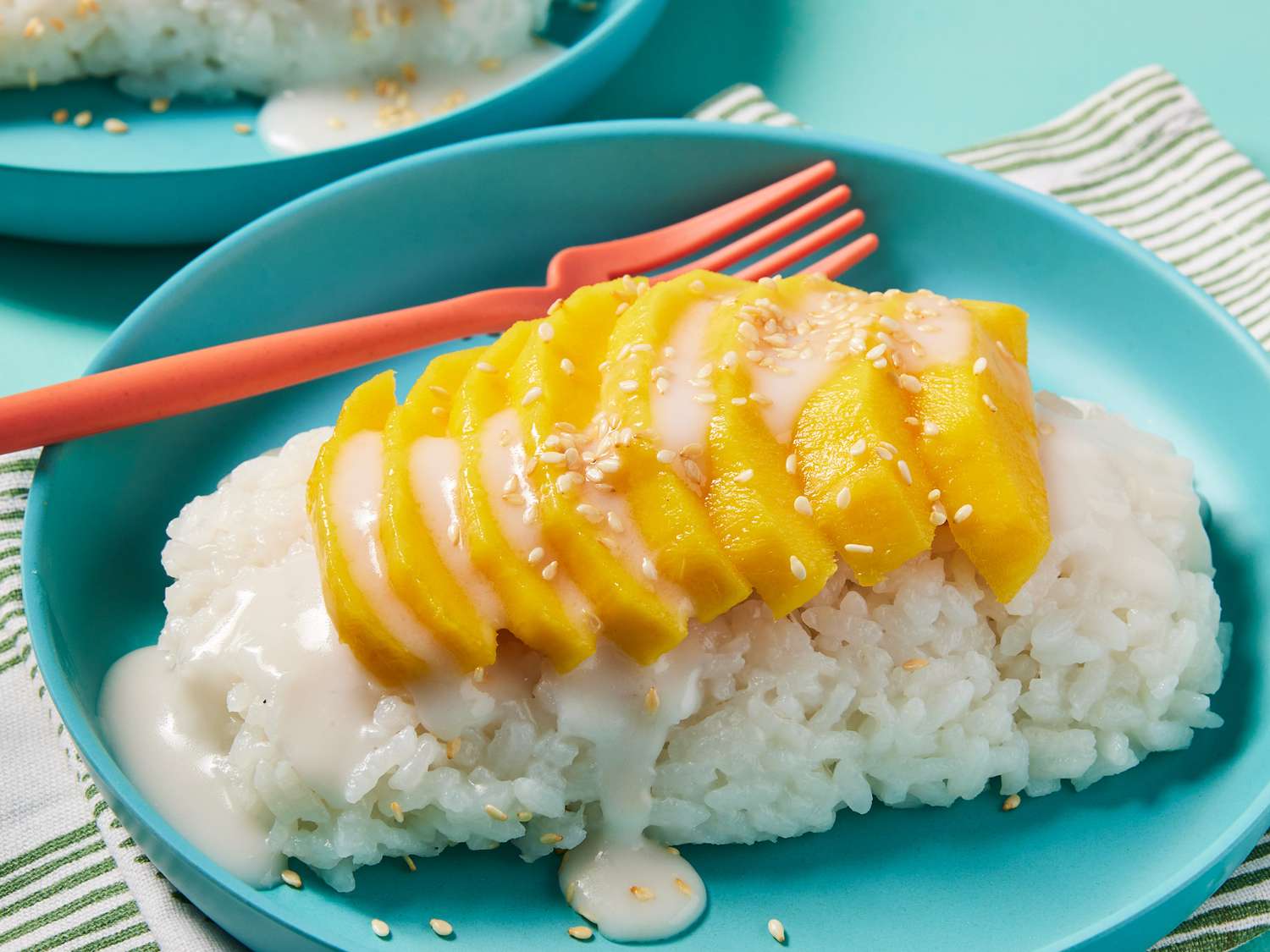 Sticky Rice with Mango and Coconut Sauce