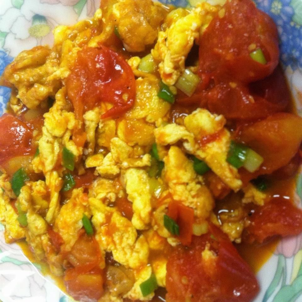 Stir-Fried Egg and Tomato