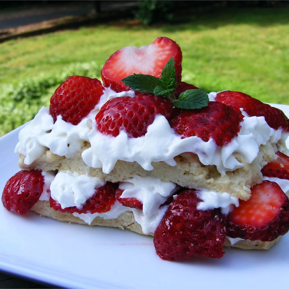 Strawberry Biscuit Delight