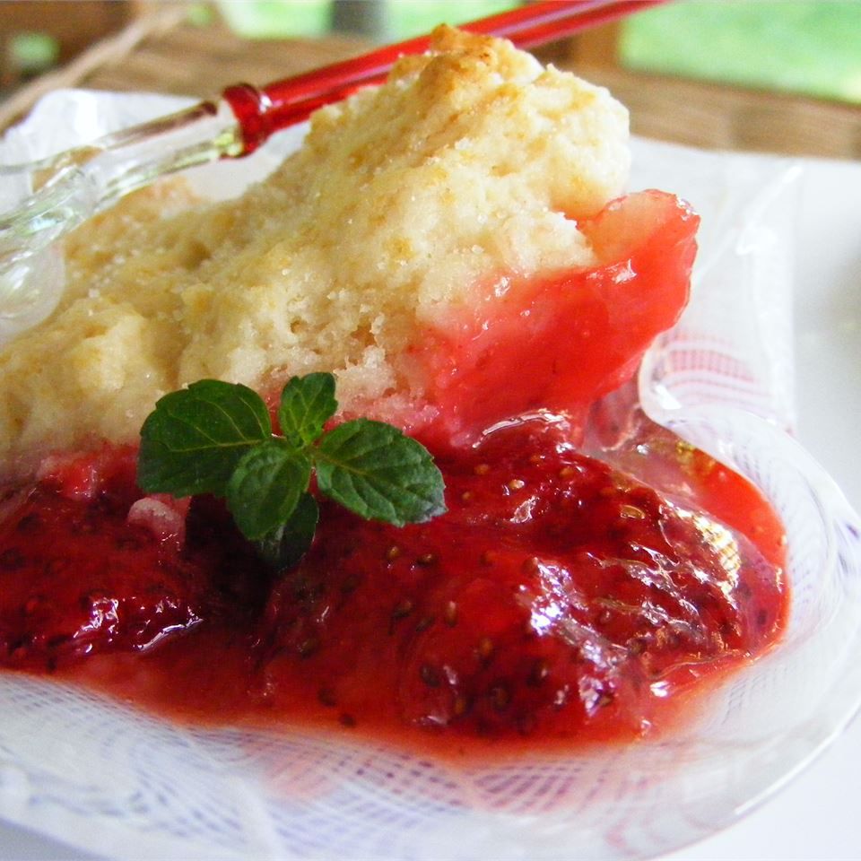 Strawberry Crumble
