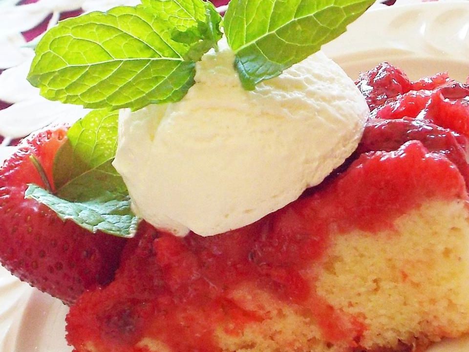 Strawberry Flip Cake