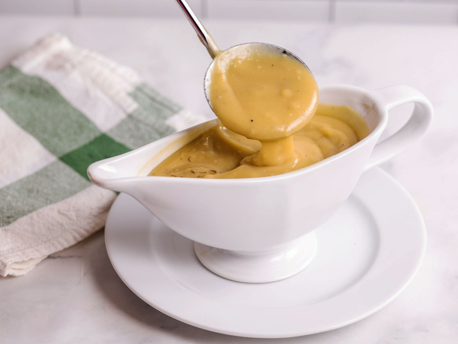 Stress-Free Make-Ahead Turkey Gravy for Thanksgiving