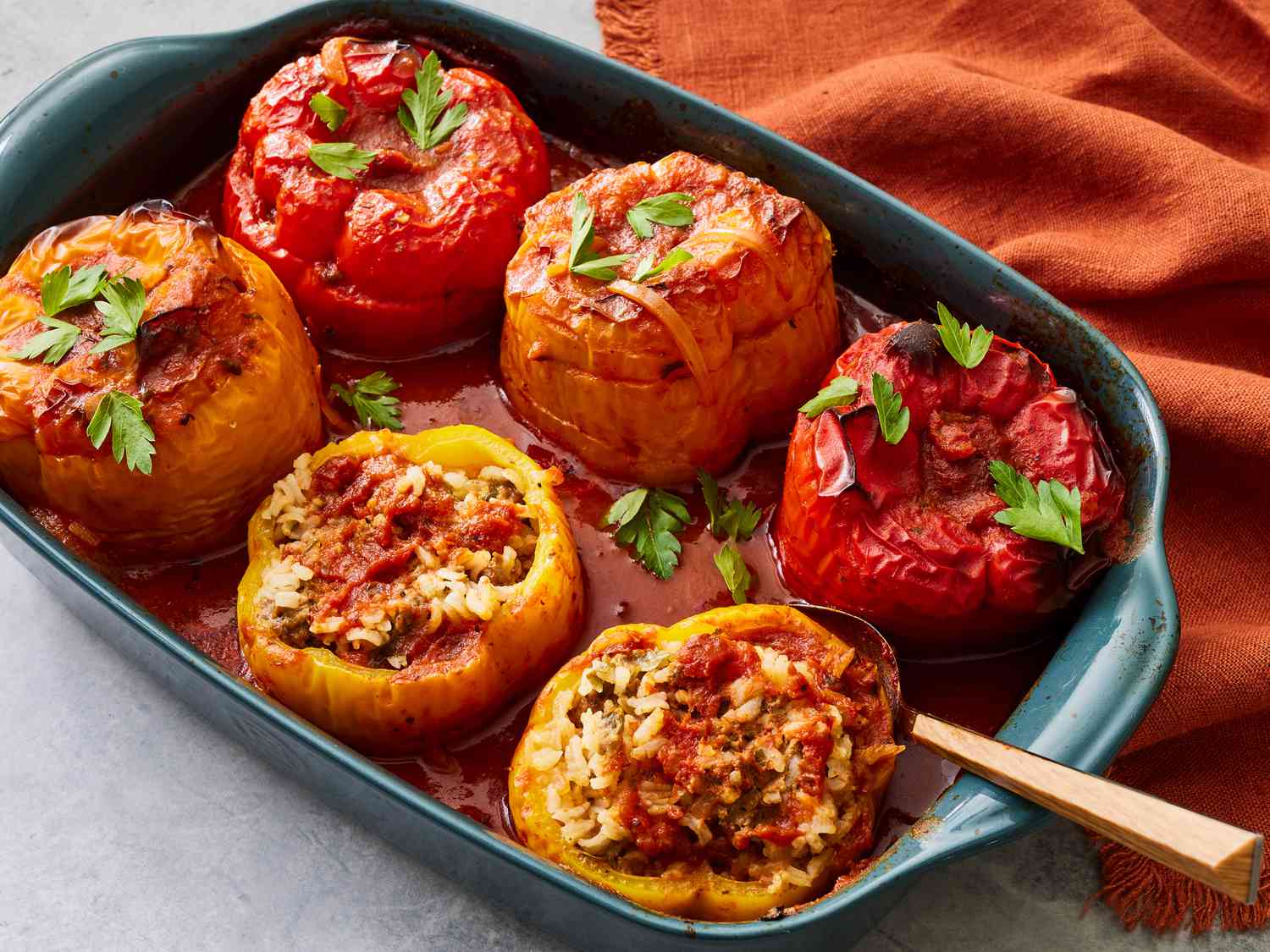 Stuffed Bell Peppers with Beef and Rice