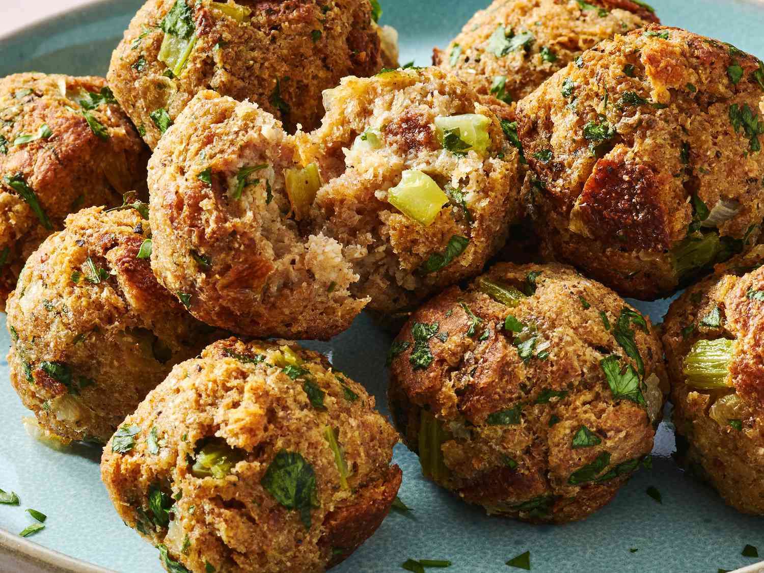 Stuffing Balls with a Twist