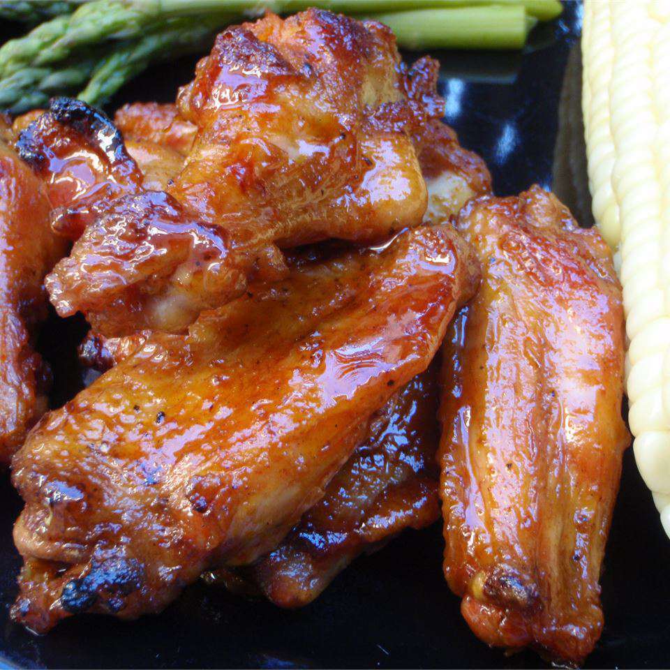 Sweet and Spicy Detroit Wings