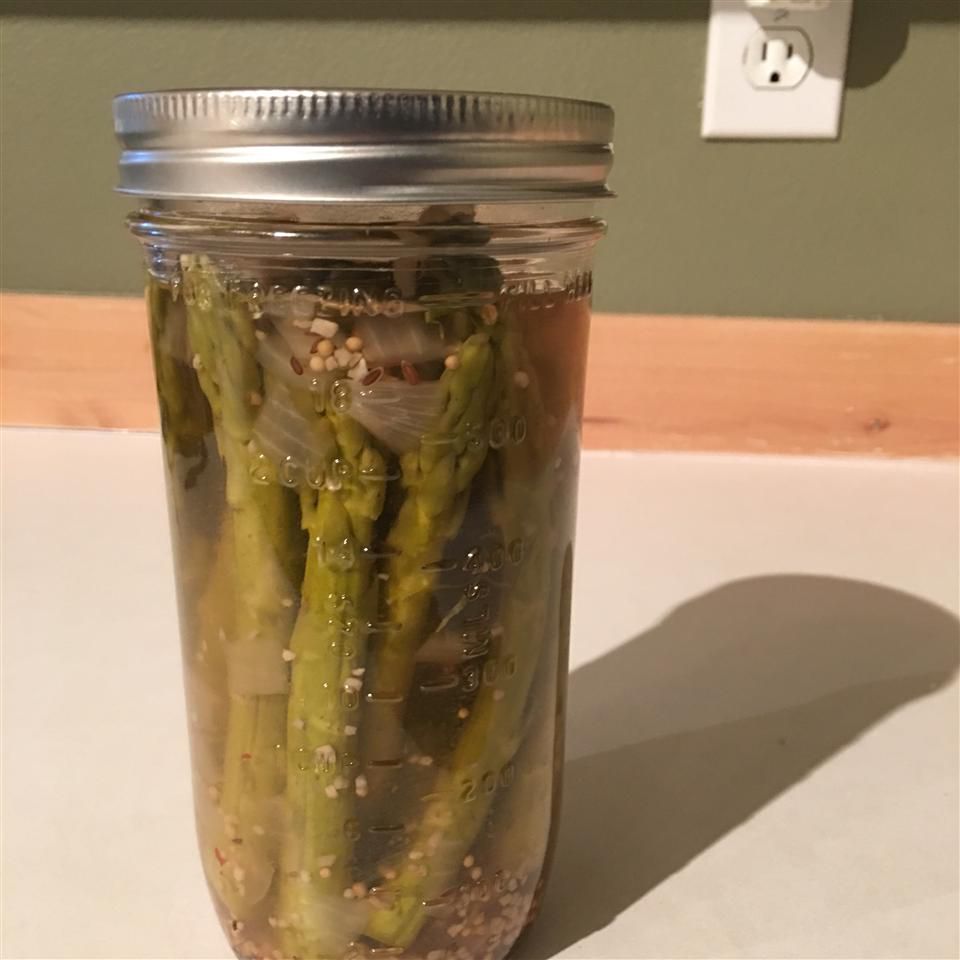 Tangy Pickled Asparagus