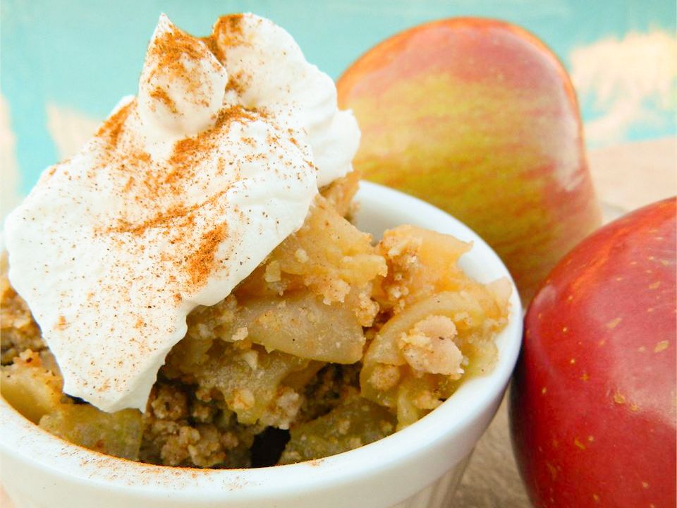 Tart Minnesota Apple Crisp with Simple Ingredients