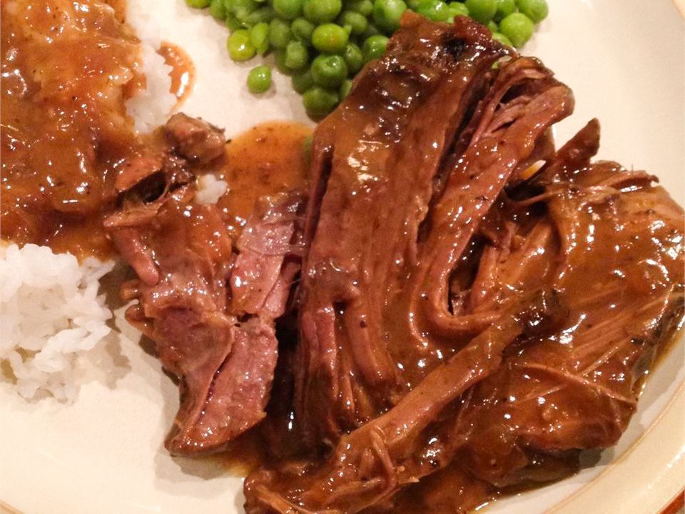 Tender Pot Roast with Gravy