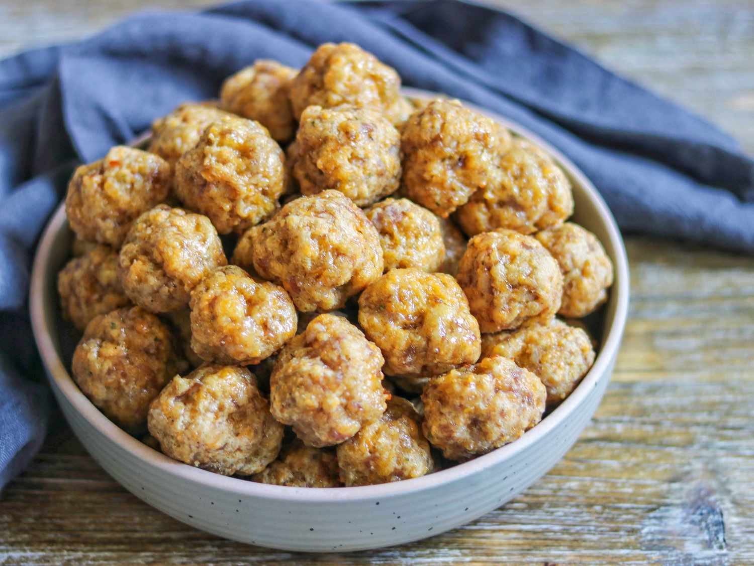 The Ultimate Breakfast Sausage Balls