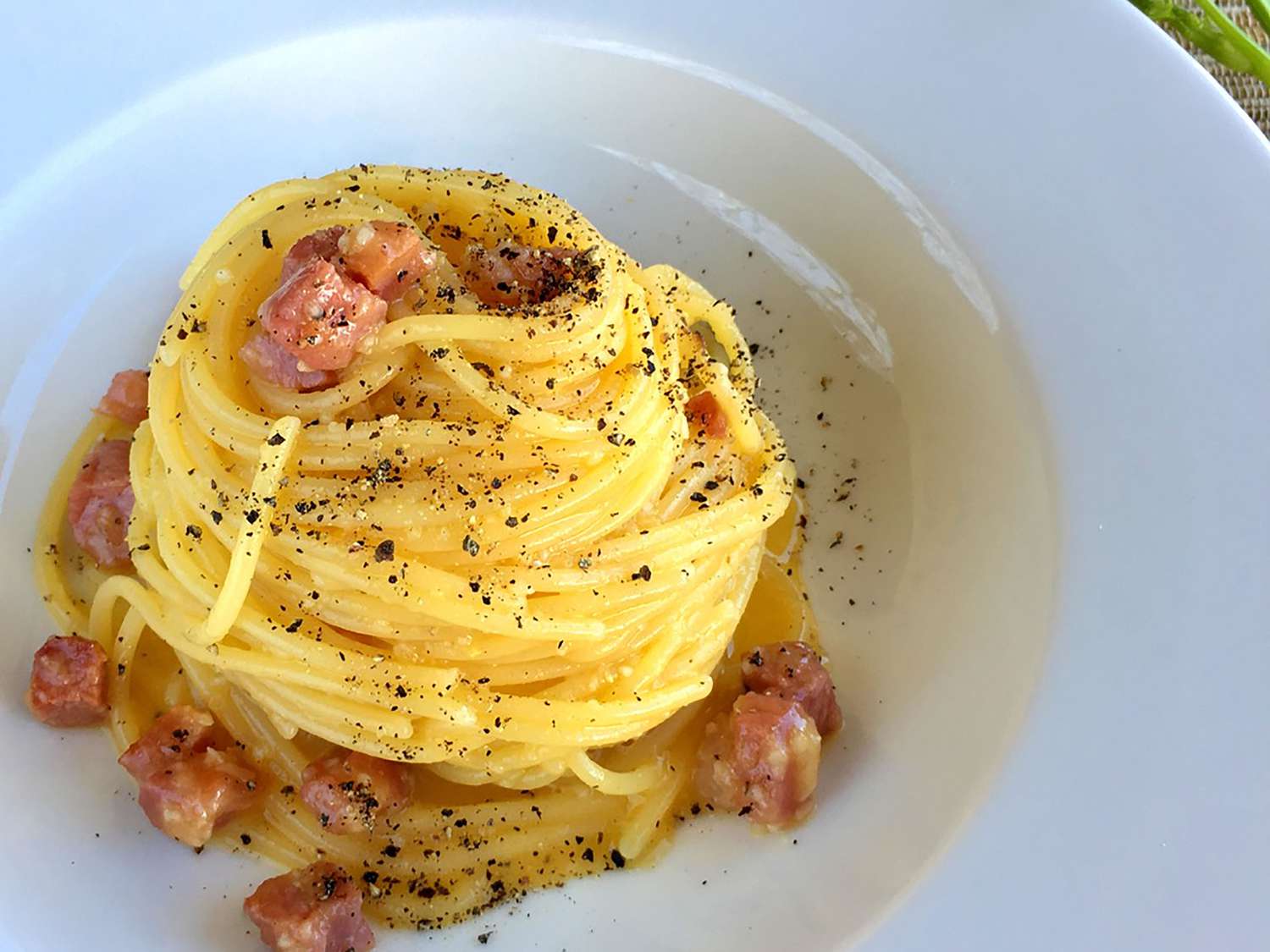 Traditional Carbonara Spaghetti