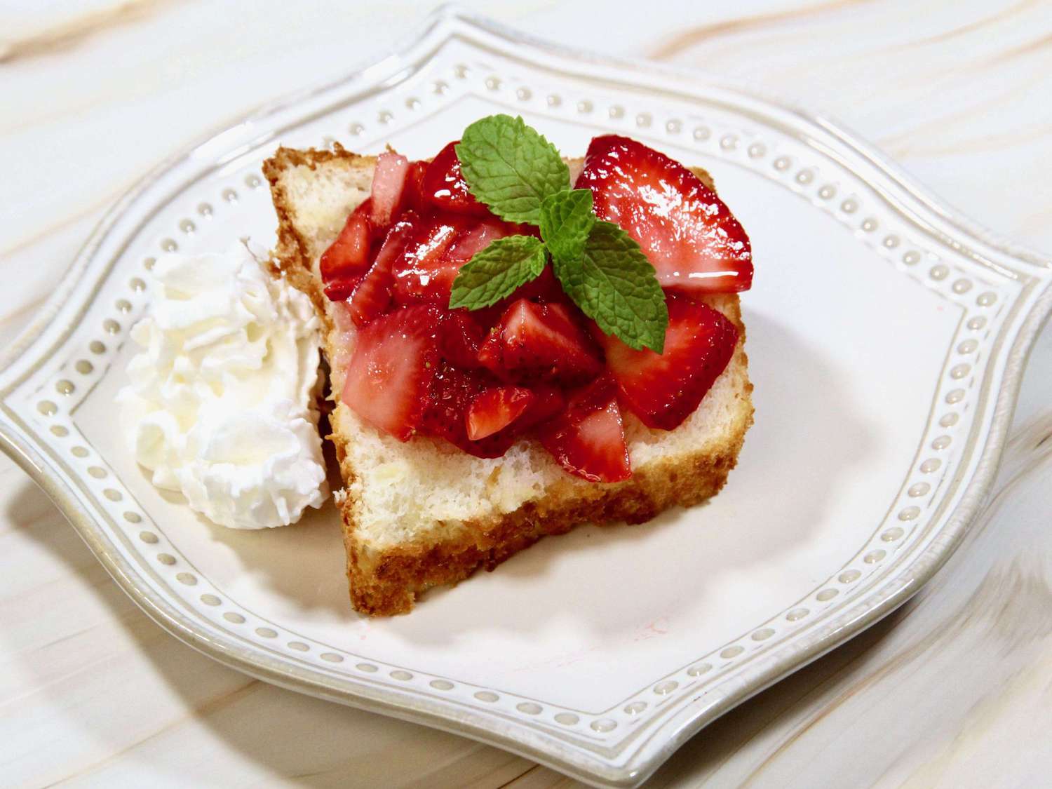 Tropical 2-Ingredient Pineapple Angel Food Cake