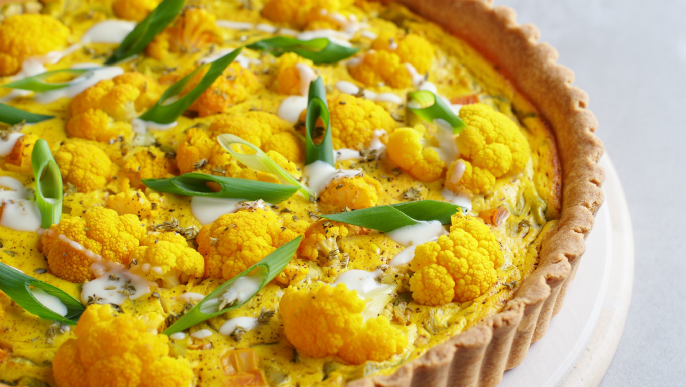 Turmeric Cauliflower Quiche