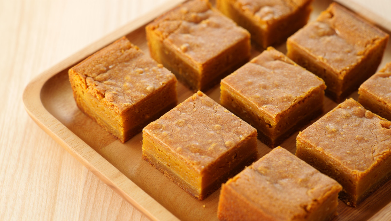 Vegan Pumpkin Spice Blondies