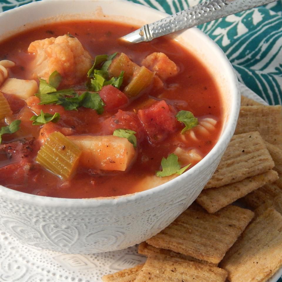 Vegetable Macaroni Soup