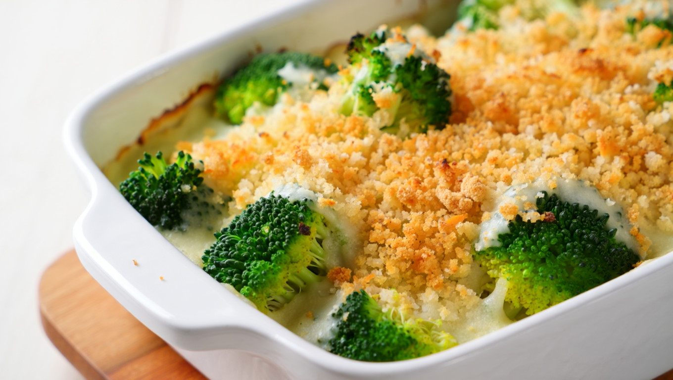Vegetarian Cheesy Broccoli Casserole