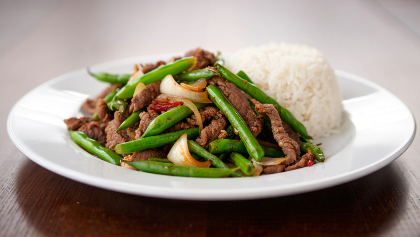 Vietnamese Beef and Green Beans Stir-Fry